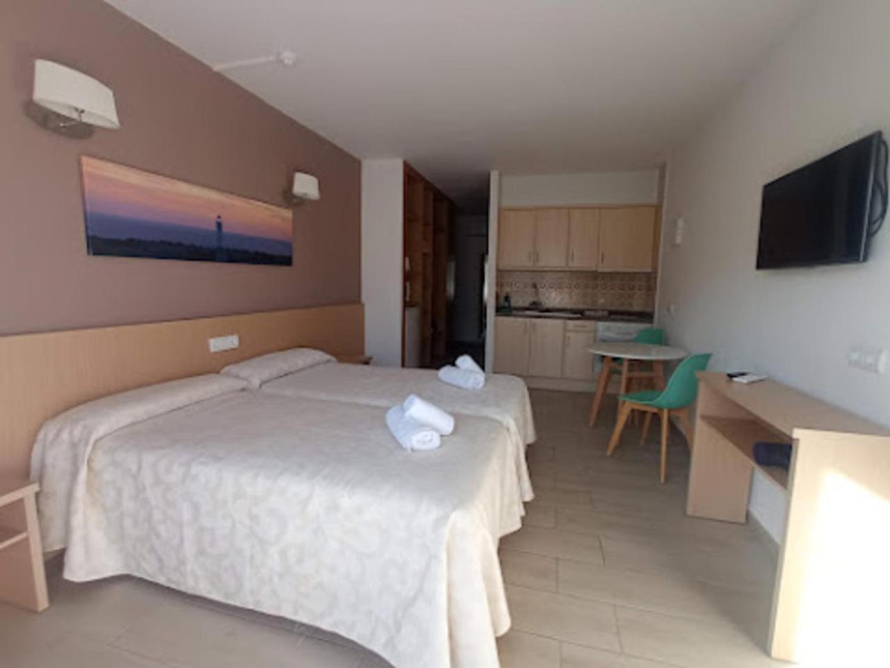 Apartamentos Orvay San Antonio  Ngoại thất bức ảnh
